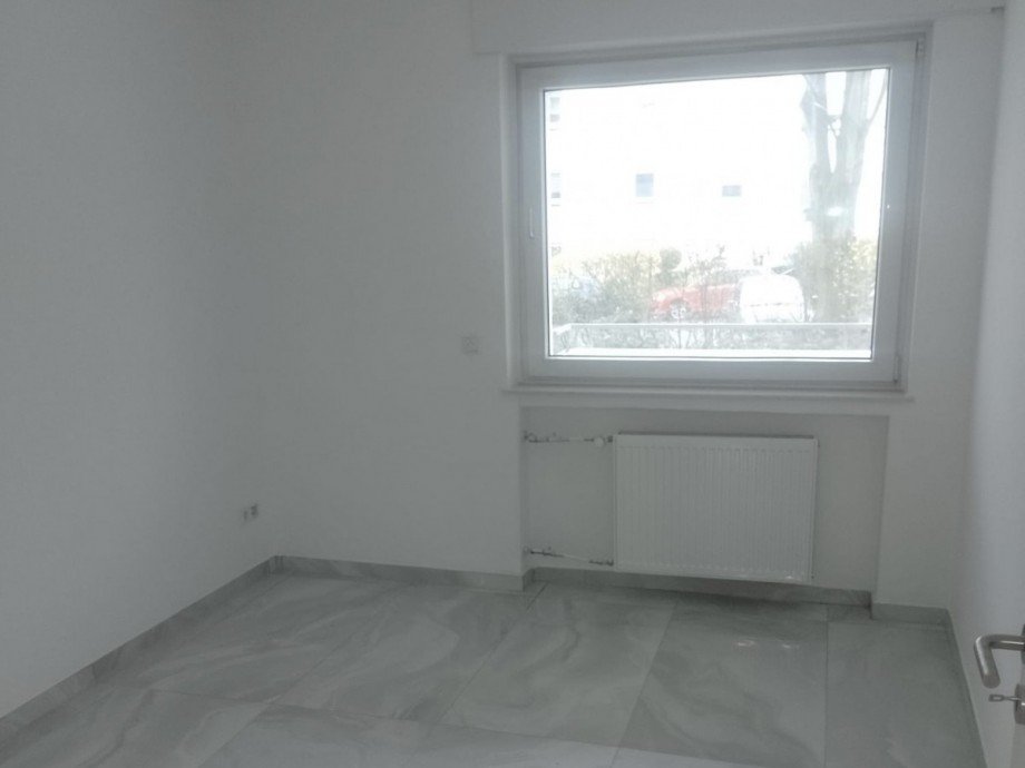 Schlafzimmer 2 Erdgeschosswohnung Steinbach (Taunus)